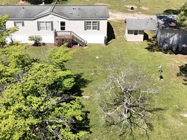 217 11th St Street, Menlo, GA 30731