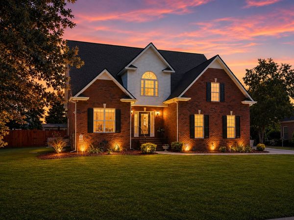 107 Home Pl, Lascassas, TN 37085