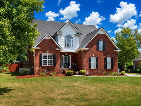 107 Home Pl, Lascassas, TN 37085