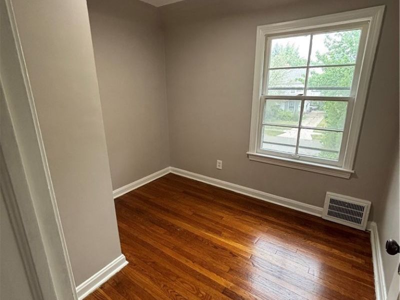 3830 Berkeley Road, Cleveland Heights, OH 44118 Photo 8
