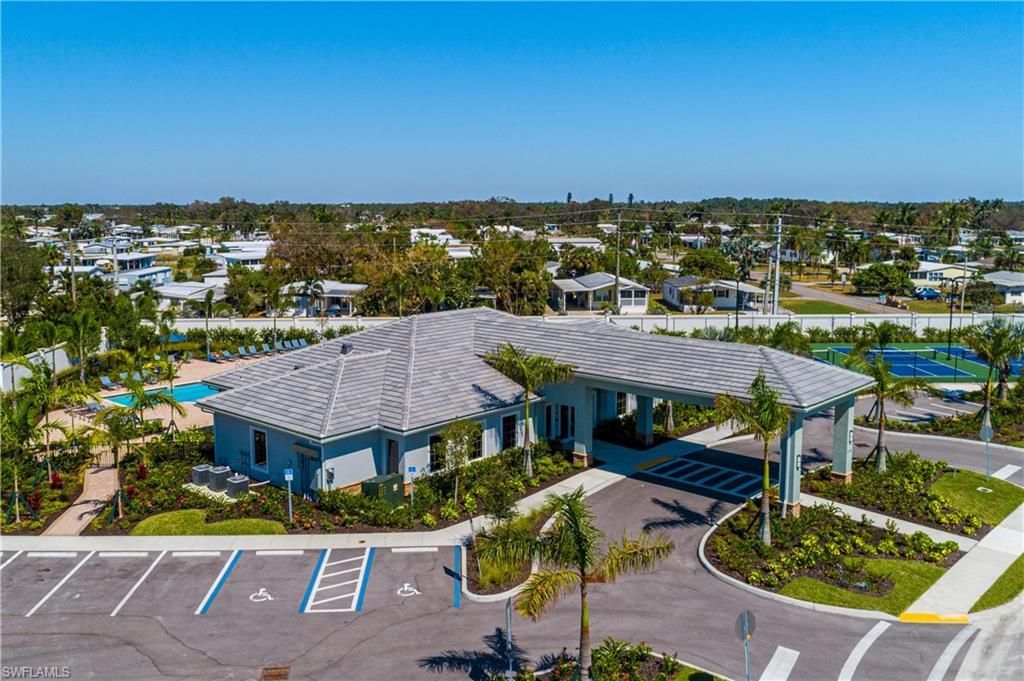 1093 Tranquil Brook Dr, Naples, FL 34114 Photo