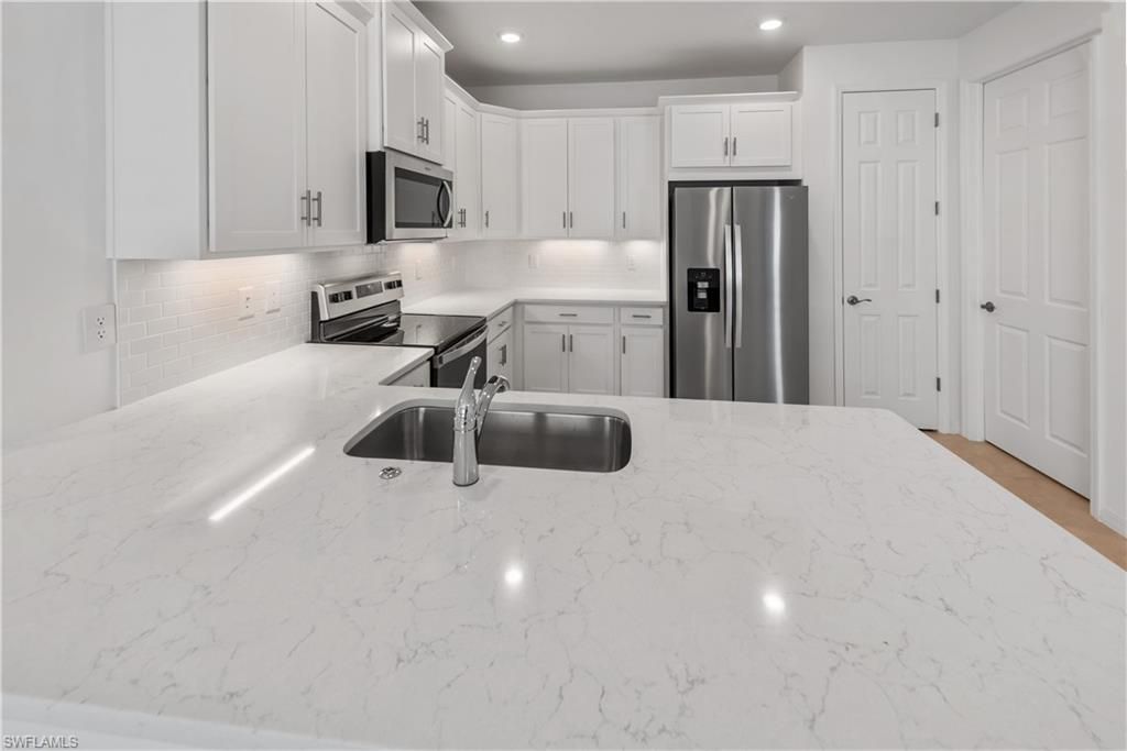 1093 Tranquil Brook Dr, Naples, FL 34114 Photo