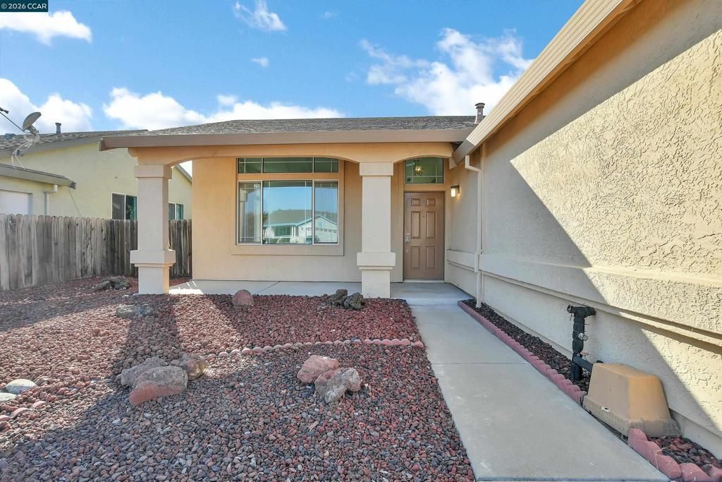 278 Merlot Ln, Oakley, CA 94561 Main Photo