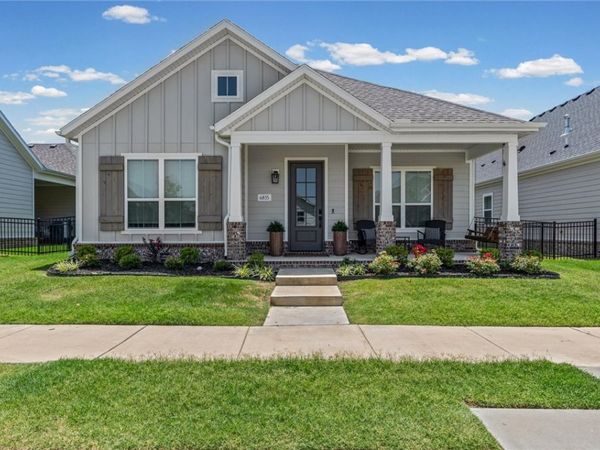 6835 Autumn Avenue, Springdale, AR 72762