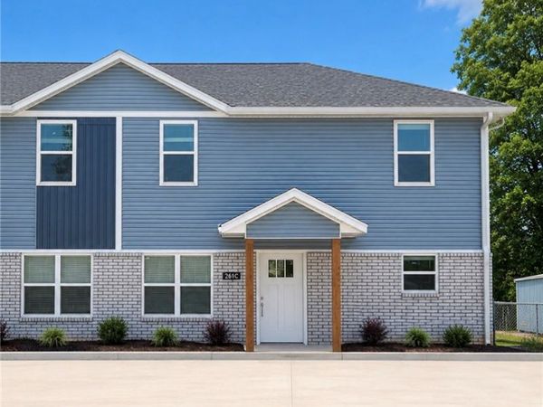 264 LaVona Lane , Unit C, Huntsville, AR 72740