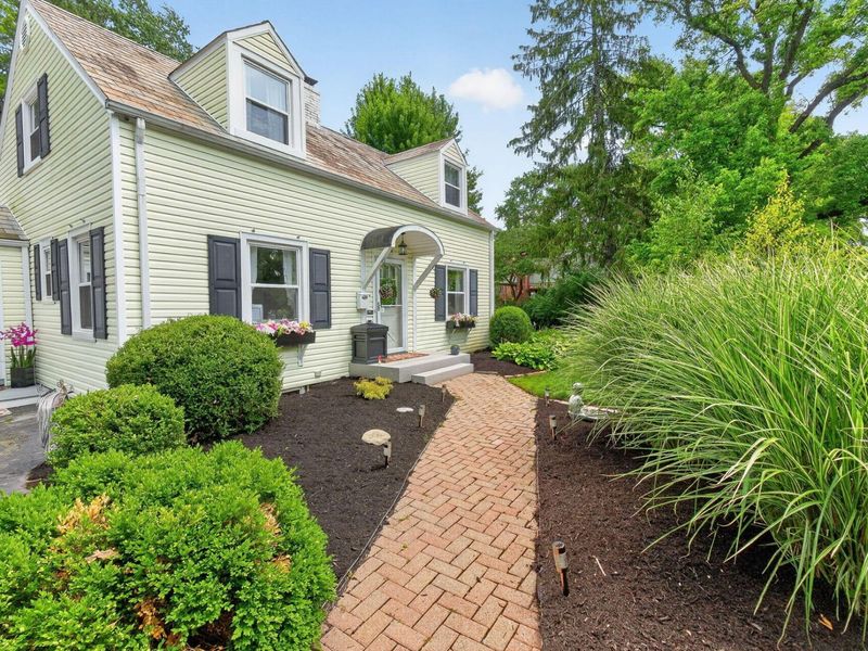 356 N Washington Street, Delaware, OH 43015 Photo 2