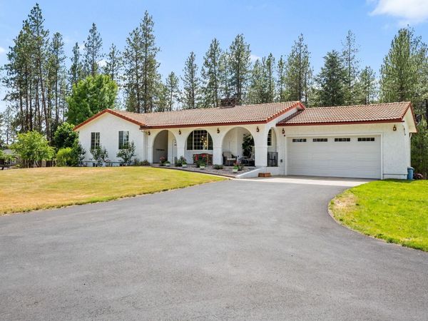 10117 S ANDRUS Rd, Cheney, WA 99004