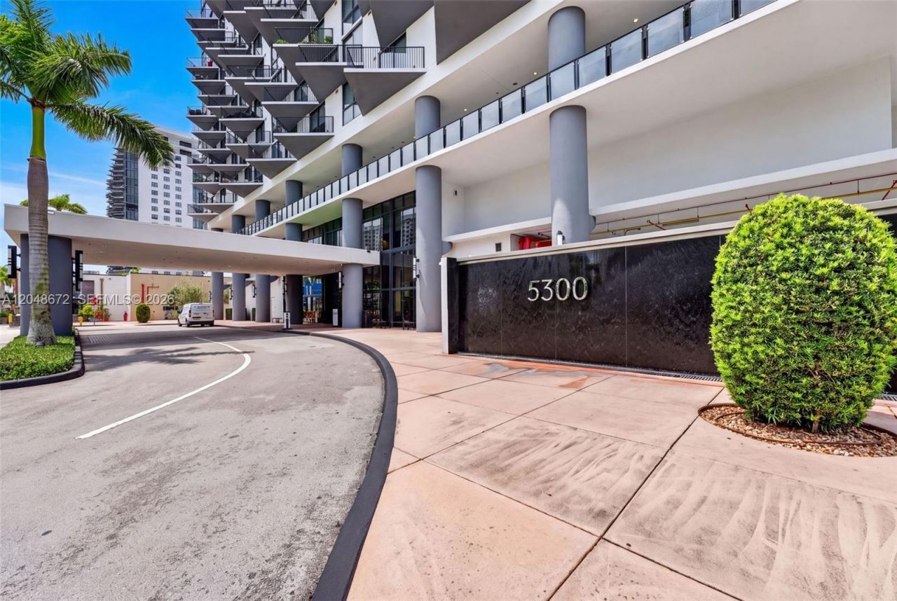 5300 Paseo Blvd, Unit 1505, Doral, FL 33166 Photo