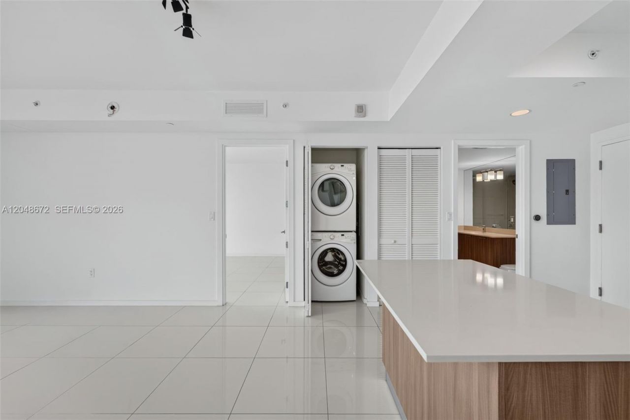 5300 Paseo Blvd, Unit 1505, Doral, FL 33166 Photo