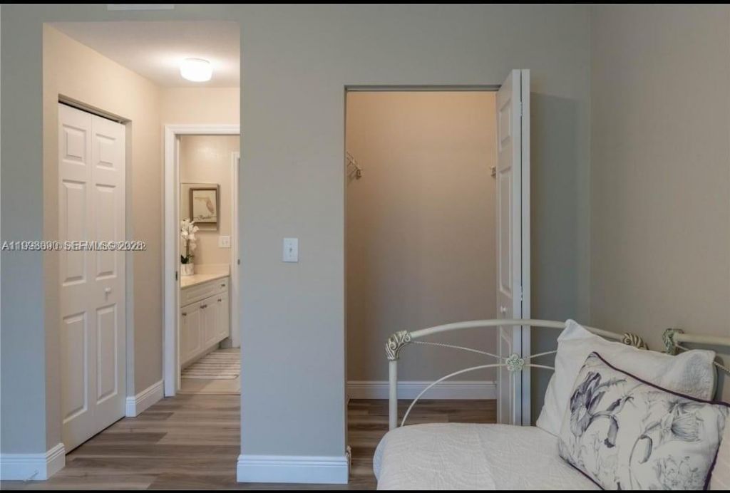 2916 Tuscany Court, Unit 201, Palm Beach Gardens, FL 33410 Photo