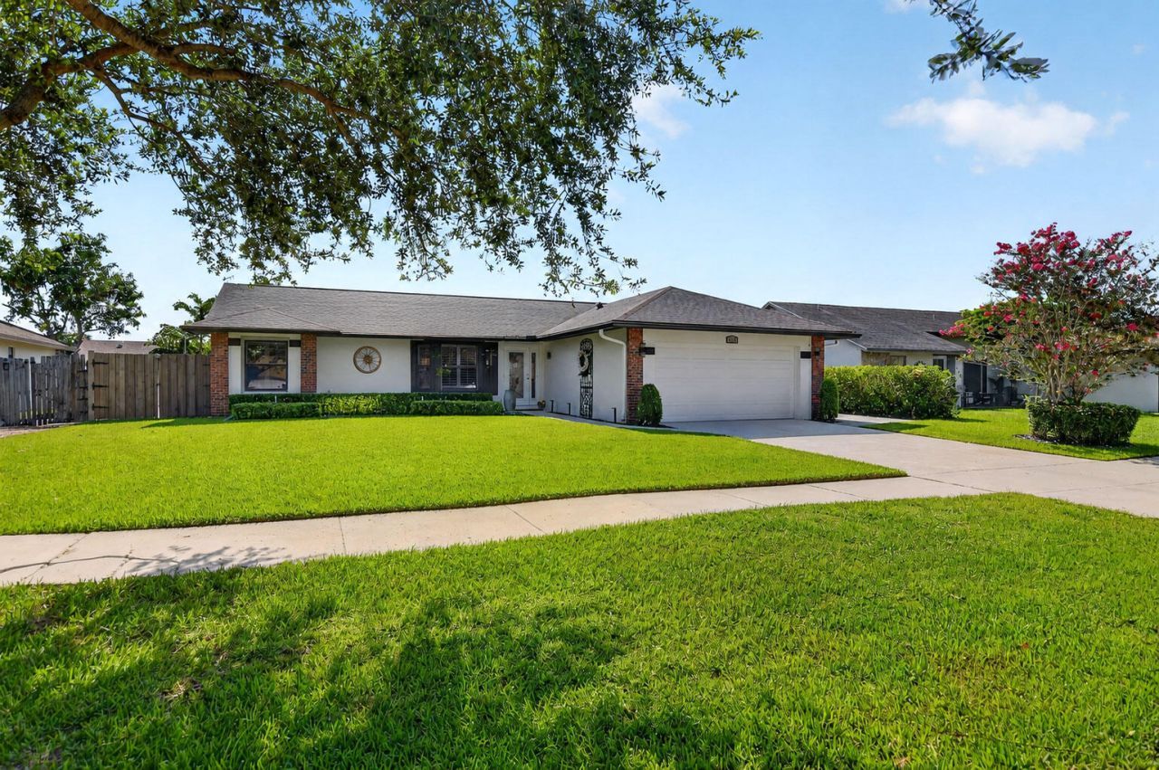 294 NW 42nd Way, Deerfield Beach, FL 33442 Photo
