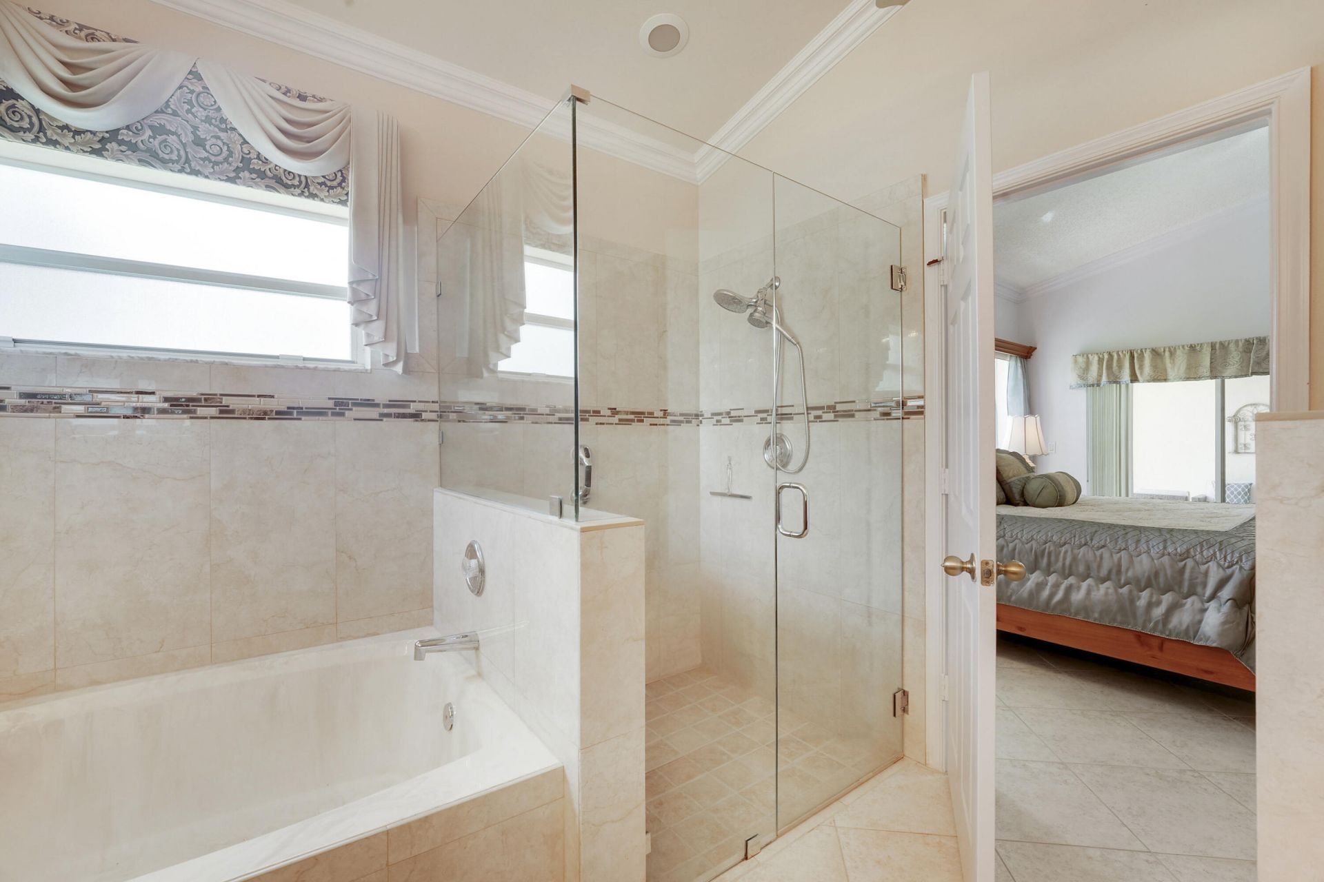 6272 Harbour Club Drive, Lake Worth, FL 33467 Photo