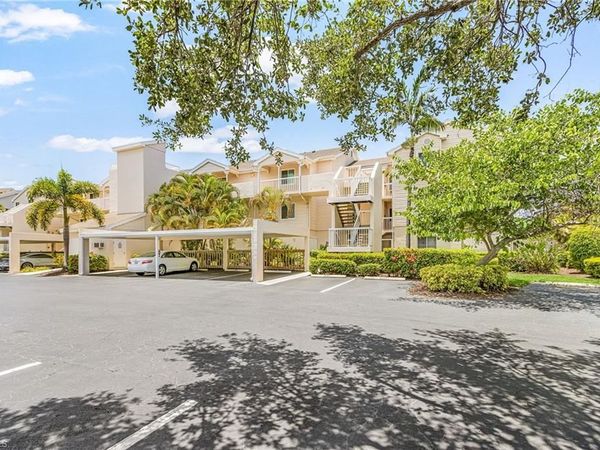 2671 Citrus Lake DR, Unit 104    #E1, NAPLES, FL 34109