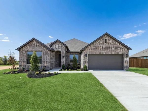 201 Cross Timbers Street, Azle, TX 76020