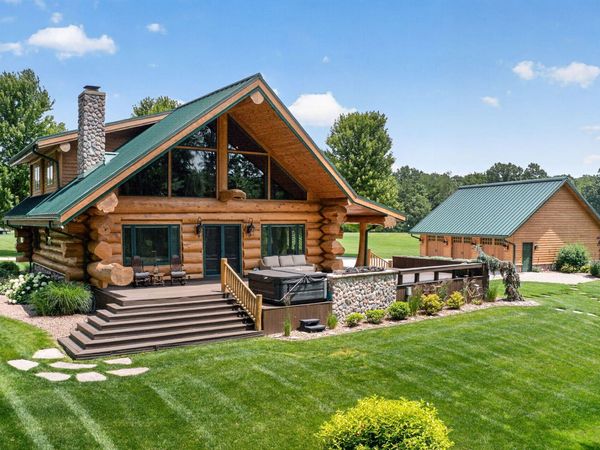 10459 Michigan 60, Three Rivers, MI 49093