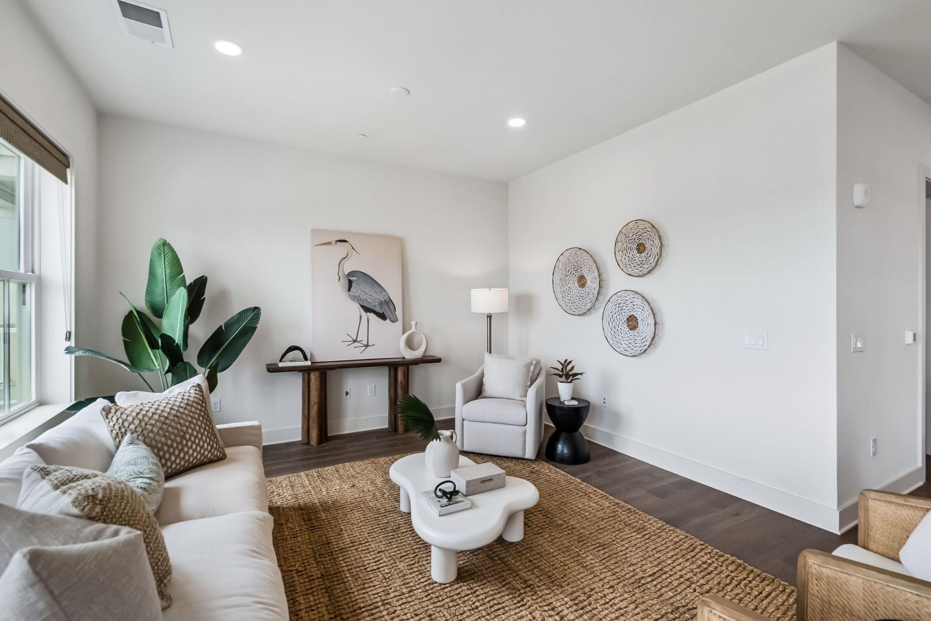600 Waterman Street Photo 24