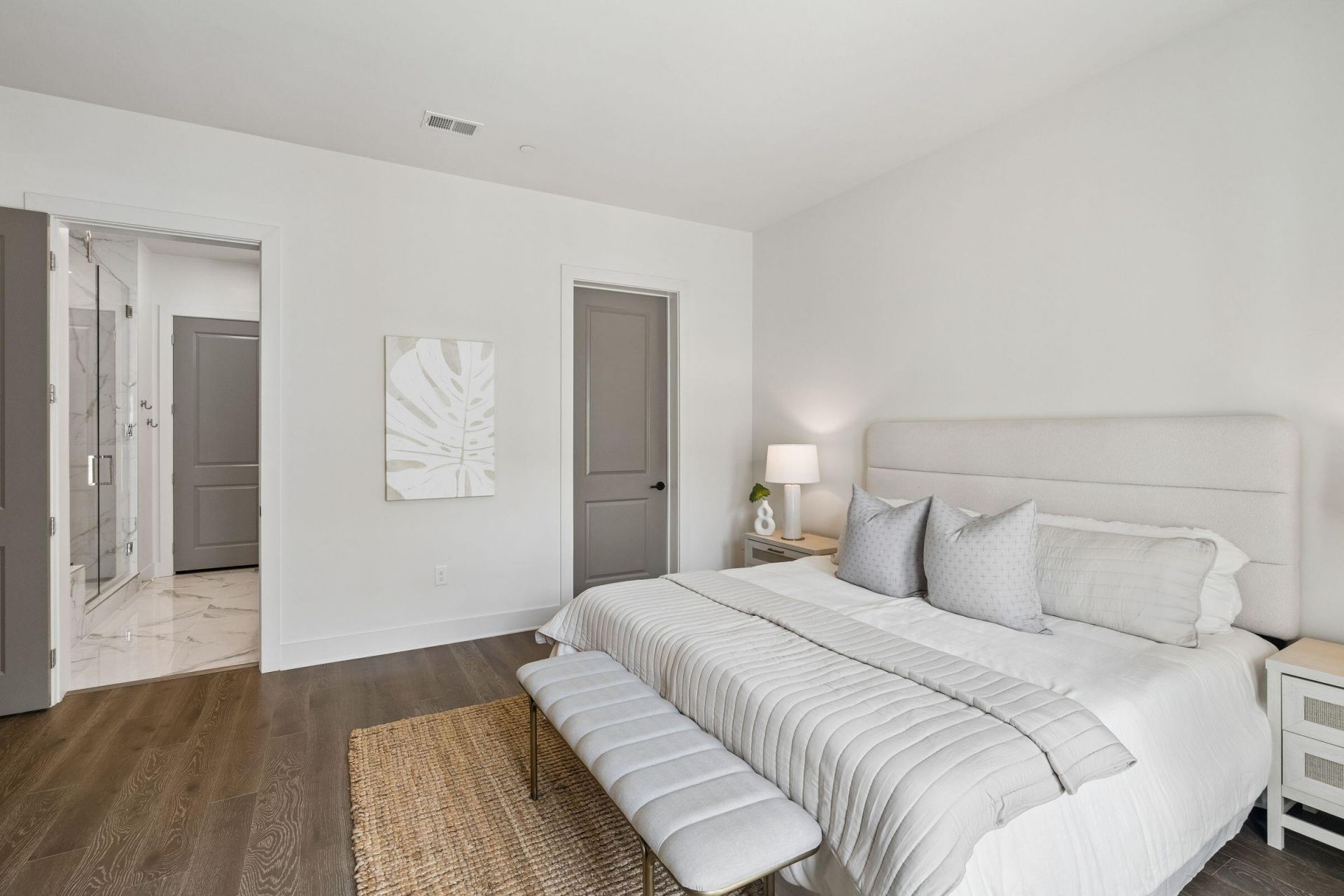 600 Waterman Street Photo 31