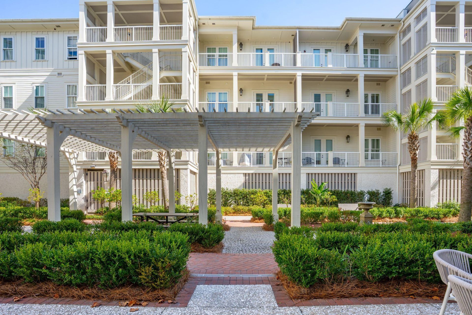 600 Waterman Street Photo 67