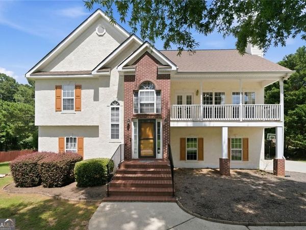 139 Lost Forest Drive, Mcdonough, GA 30252
