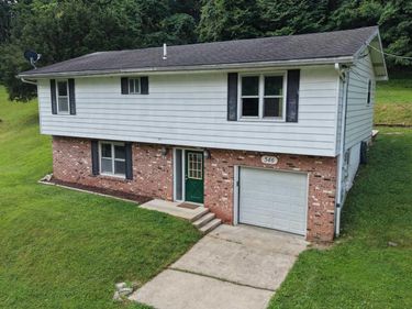 546 Moyer Hollow Road, Elkins, WV 26241