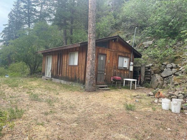 509 Riverside Dr, Lyons, CO 80540
