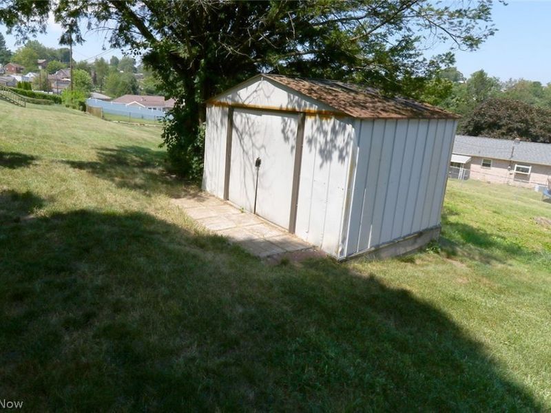 3022 Whitehaven Boulevard, Steubenville, OH 43952 Photo 4