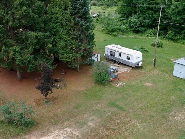 1900 Hay Road , Hay Twp, MI 48612
