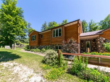 23354 Stark Road, Cohasset, MN 55721