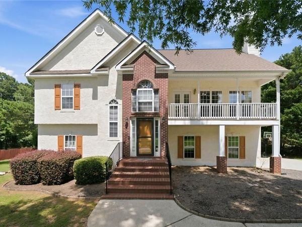 139 Lost Forest Drive, Mcdonough, GA 30252