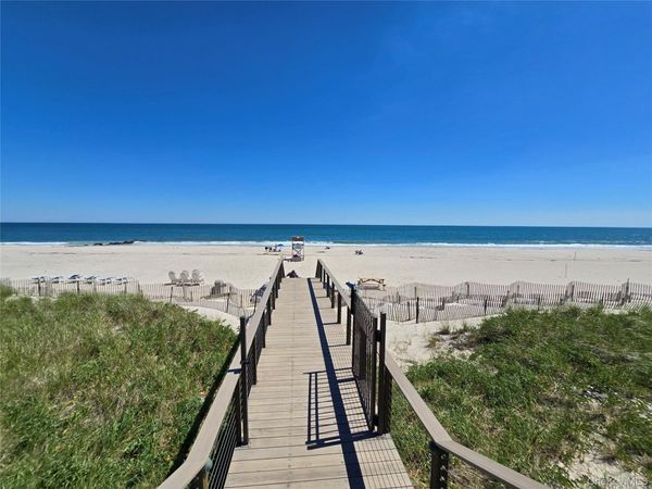 585 Dune Road , Unit L10, Westhampton, NY 11978