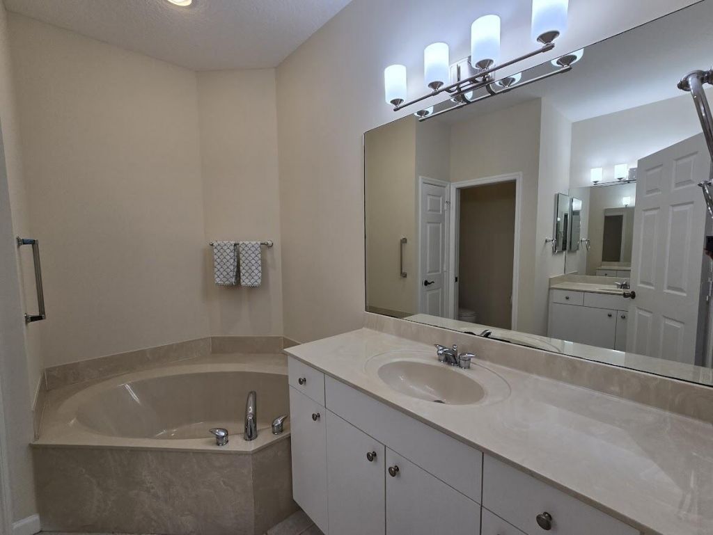 1463 SE Tidewater Place, Stuart, FL 34997 Photo