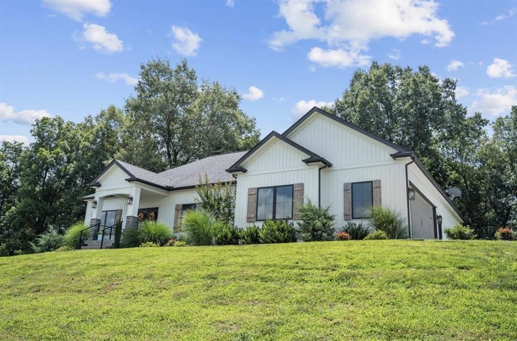 1033 Belltown Rd, Hartford, KY 42347 Main Photo