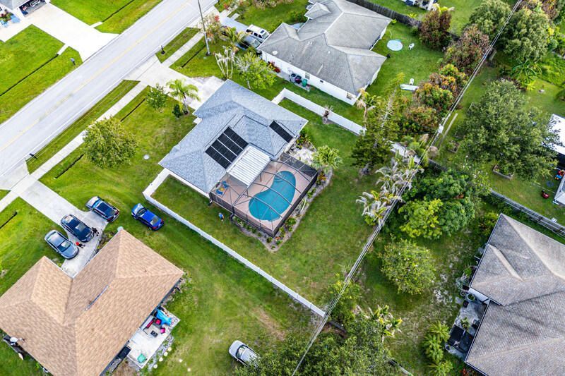 2814 SE Melaleuca Boulevard, Port Saint Lucie, FL 34952 Photo