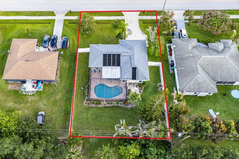 2814 SE Melaleuca Boulevard, Port Saint Lucie, FL 34952 Photo