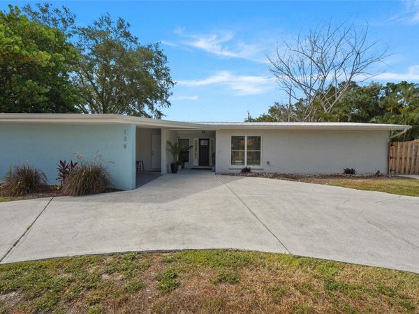 138 HOLLY AVENUE , SARASOTA, FL 34243