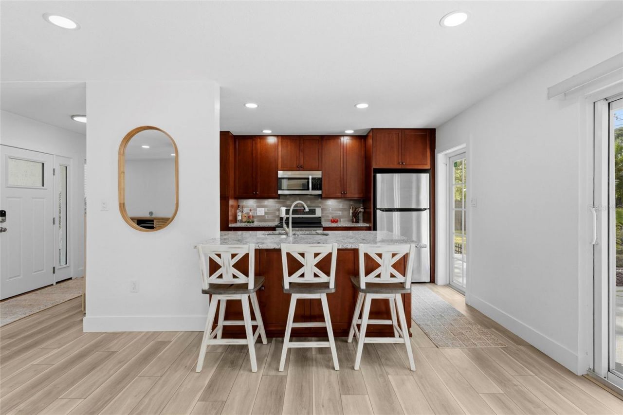 138 Holly Avenue, Sarasota, FL 34243 Photo