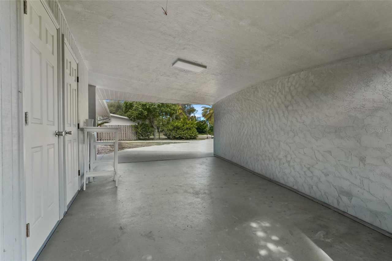 138 Holly Avenue, Sarasota, FL 34243 Photo