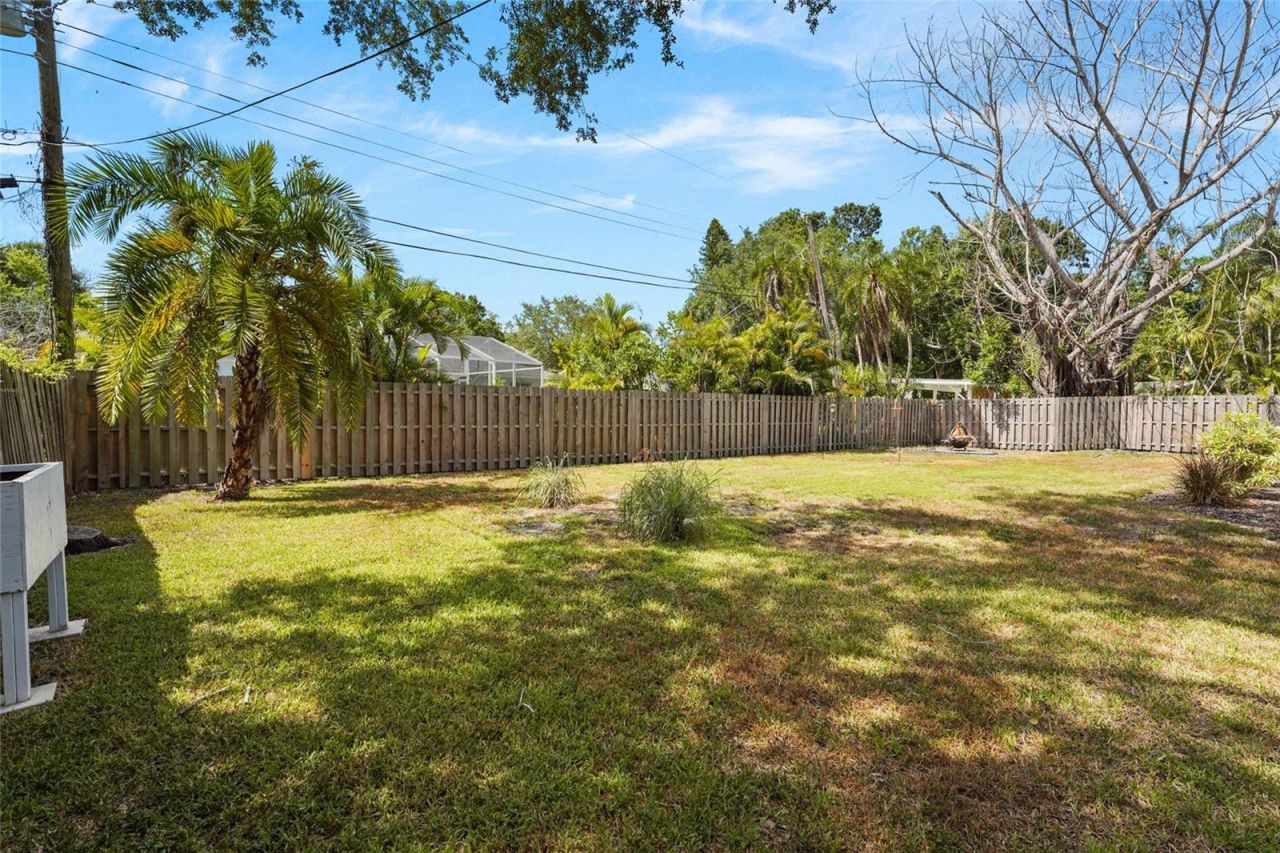 138 Holly Avenue, Sarasota, FL 34243 Photo