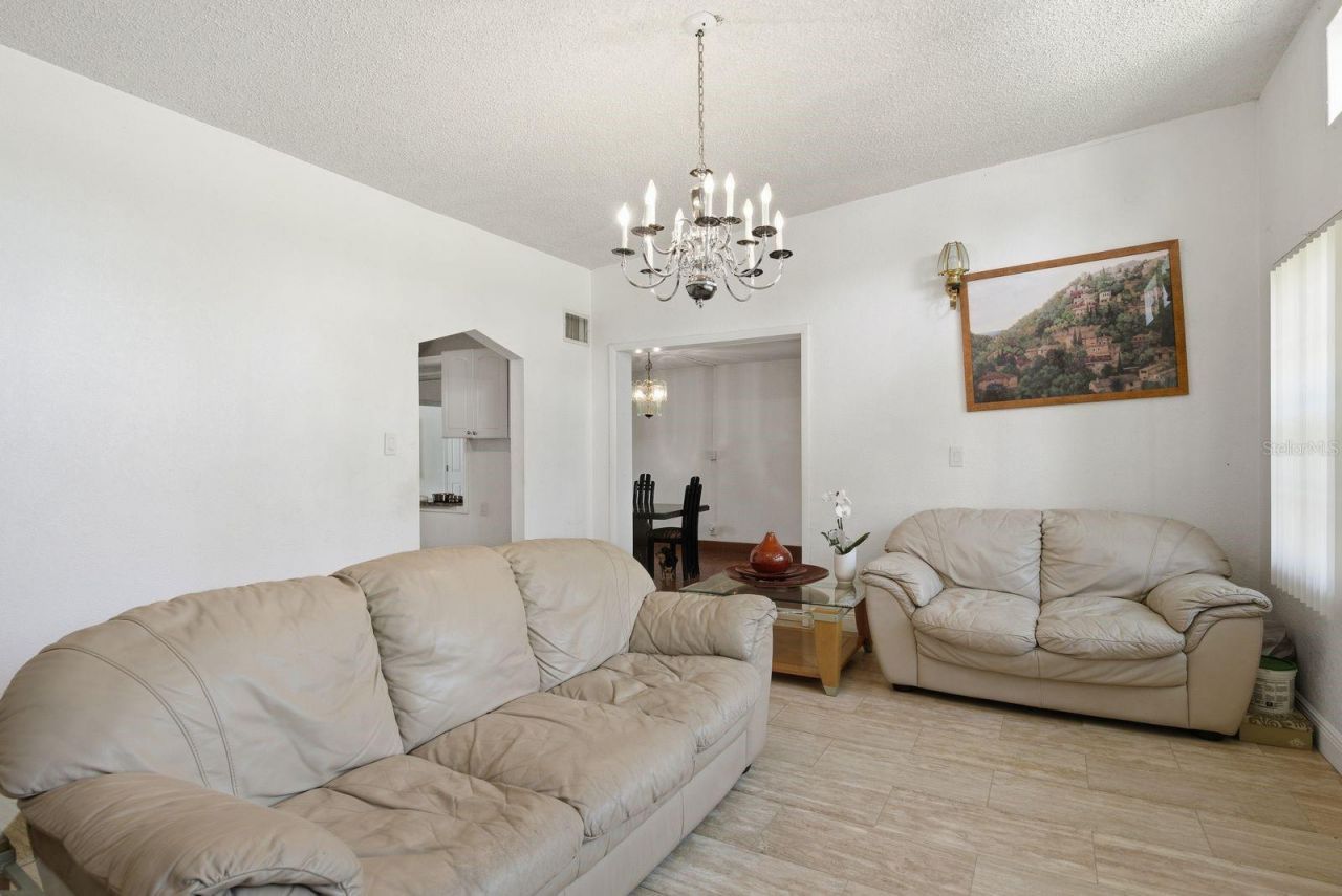 850 36th Avenue S, Saint Petersburg, FL 33705 Photo