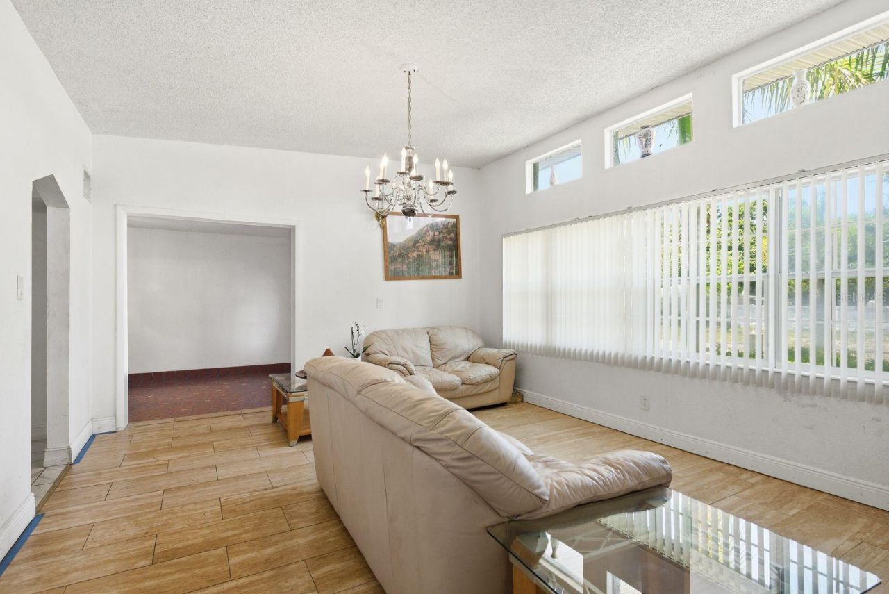 850 36th Avenue S, Saint Petersburg, FL 33705 Photo