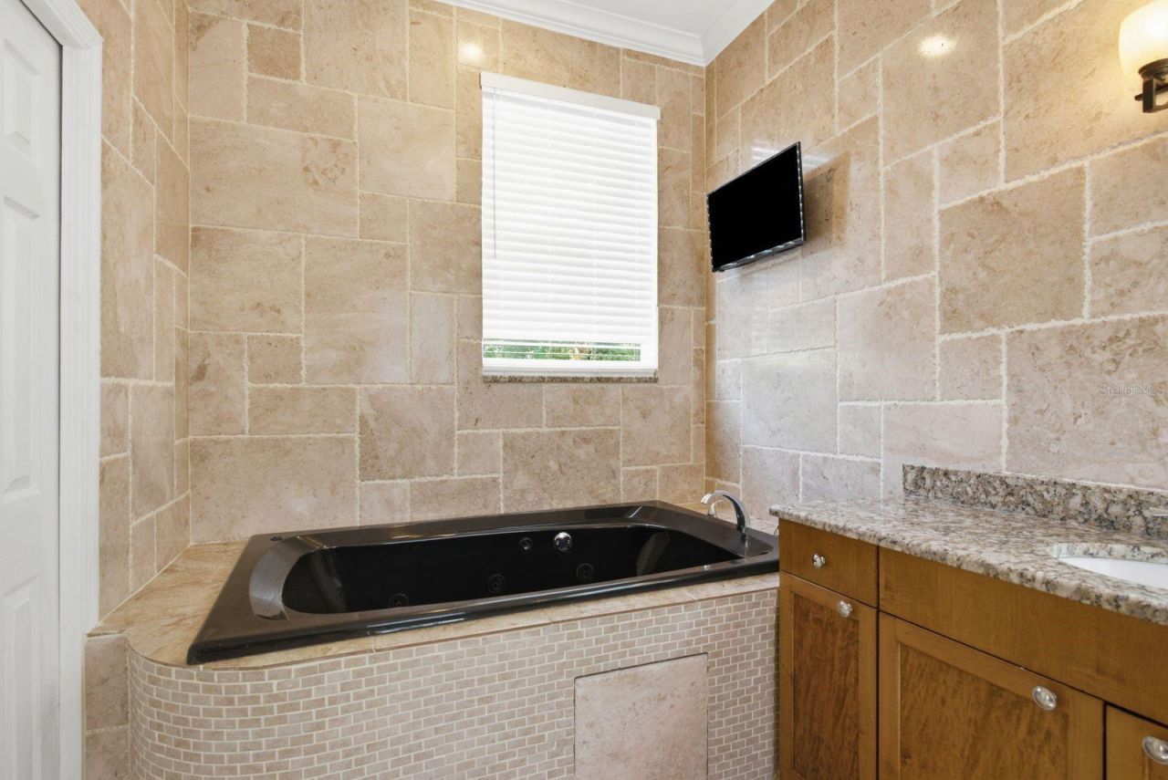 850 36th Avenue S, Saint Petersburg, FL 33705 Photo