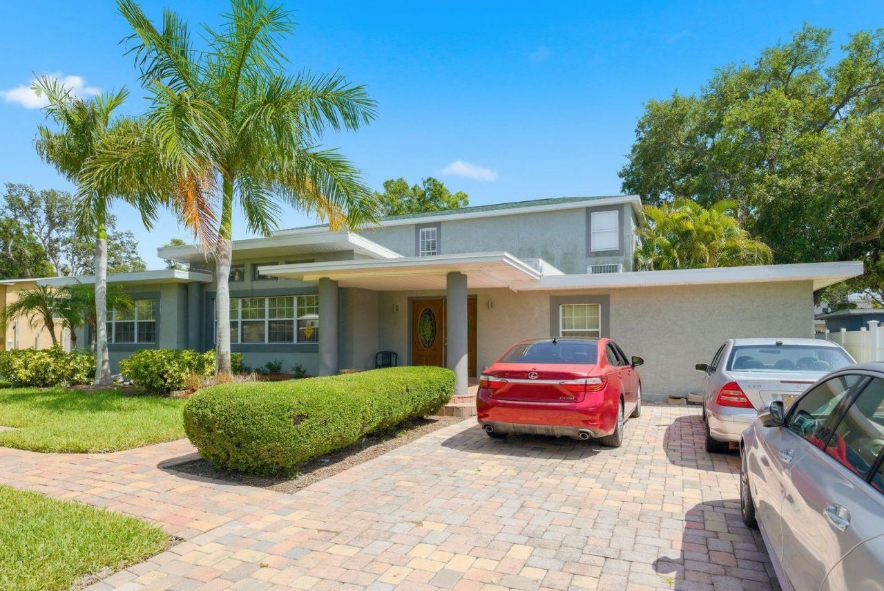 850 36th Avenue S, Saint Petersburg, FL 33705 Photo