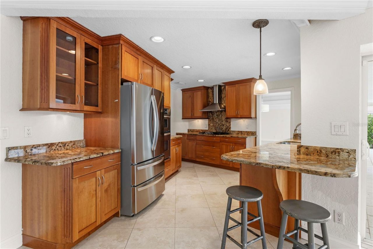 1985 Carolina Avenue Ne, Saint Petersburg, FL 33703 Photo