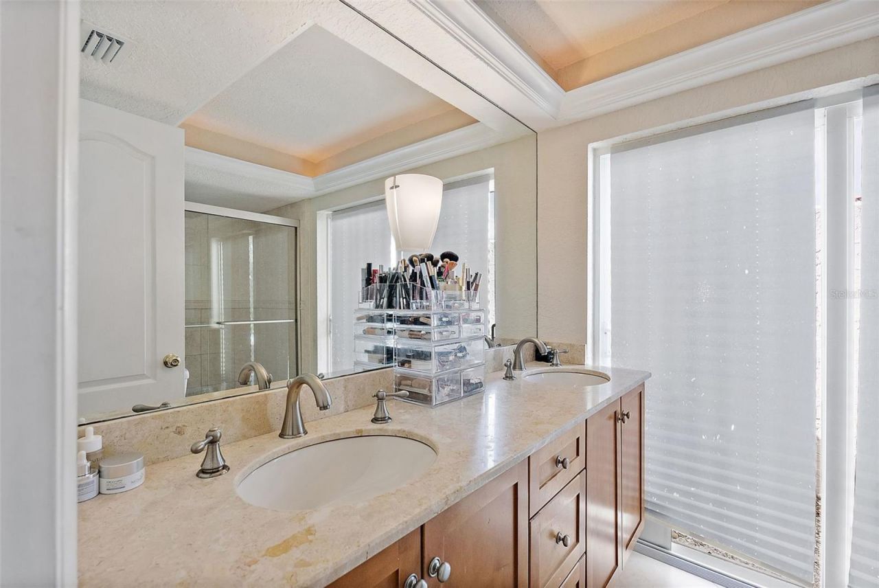 1985 Carolina Avenue Ne, Saint Petersburg, FL 33703 Photo