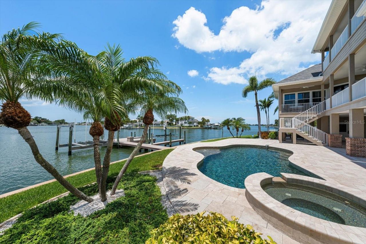 226 Poinciana Lane, Largo, FL 33770 Photo