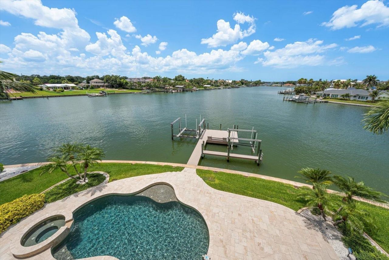 226 Poinciana Lane, Largo, FL 33770 Photo