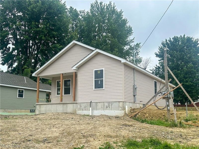 175 Hayward Avenue, Conneaut, OH 44030 Photo 3
