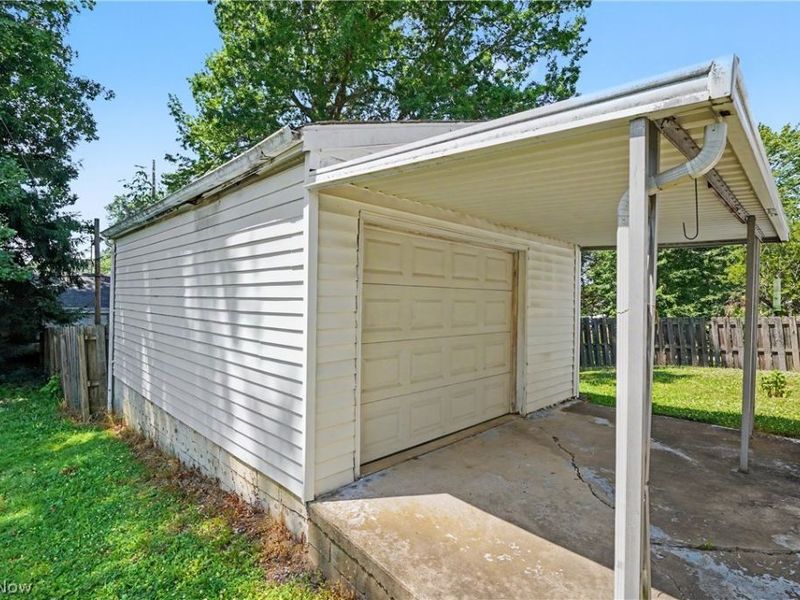 1037 Park Avenue, Ravenna, OH 44266 Photo 4