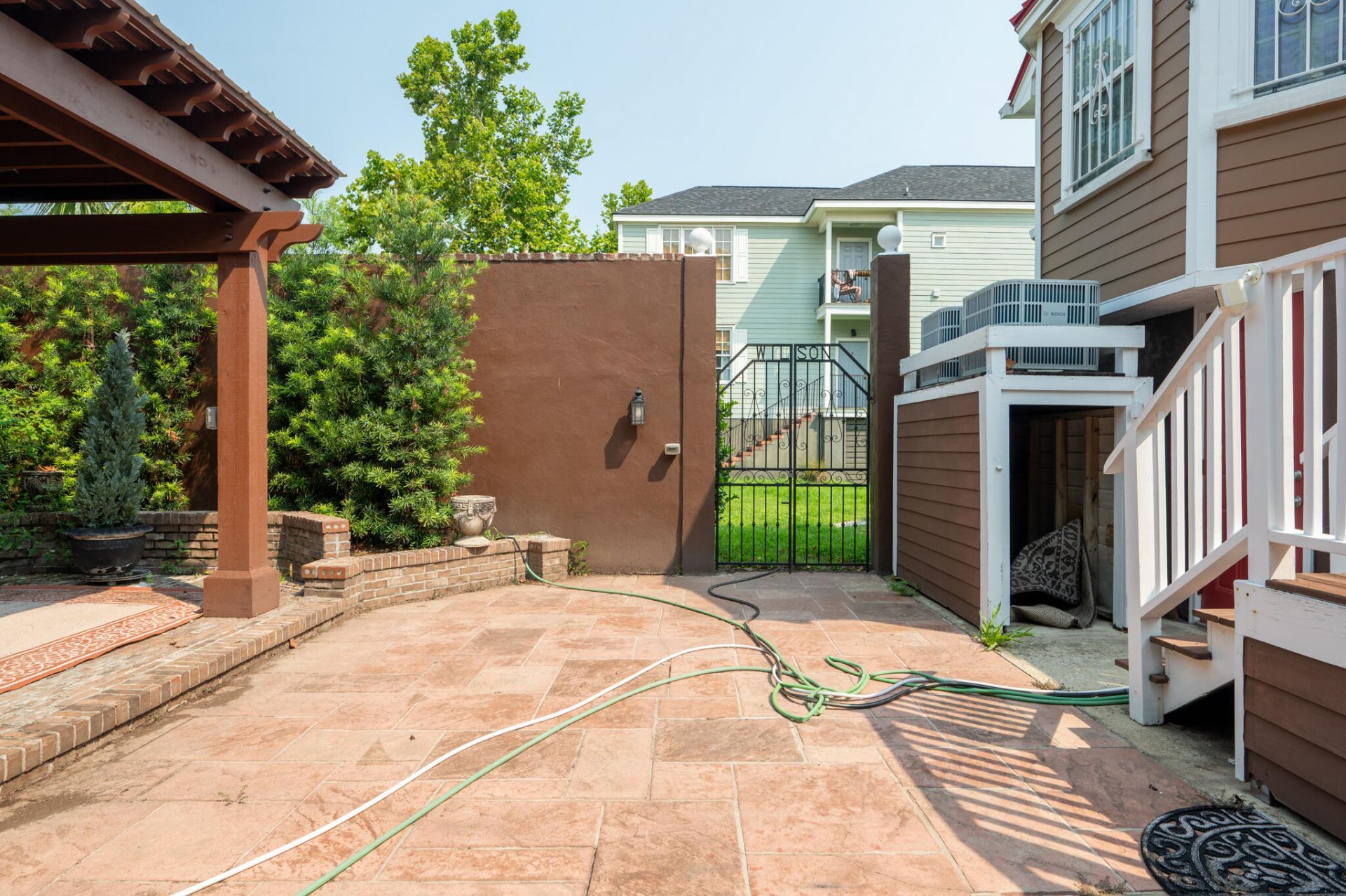 21 Aiken Street Photo 37