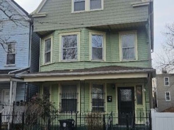 212 3Rd St, Newark, NJ 07107